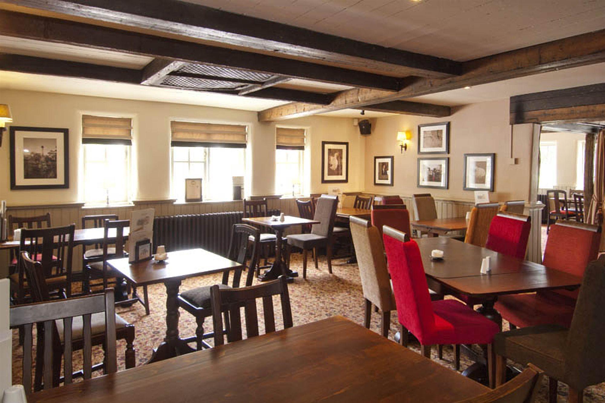 Premier Inn Manchester - Heaton Park מראה חיצוני תמונה