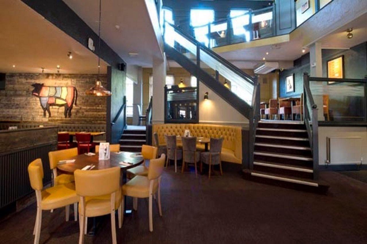 Premier Inn Manchester - Heaton Park מראה חיצוני תמונה