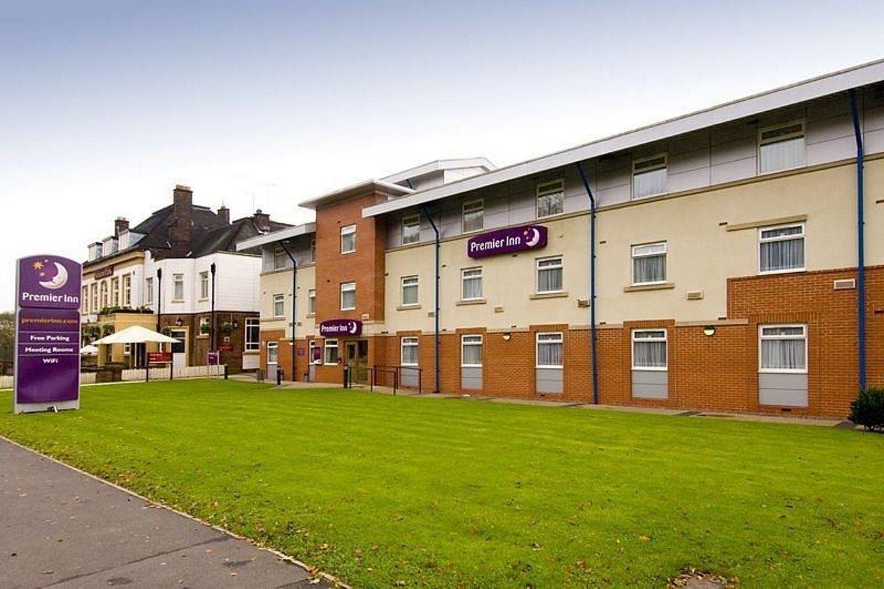 Premier Inn Manchester - Heaton Park מראה חיצוני תמונה